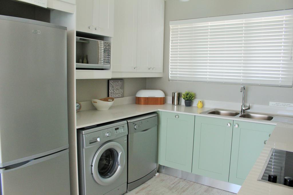 Blouberg Beachfront Apartment Блуберґстранд Номер фото